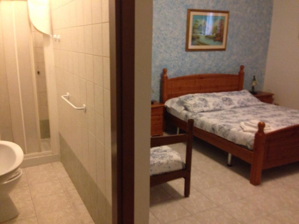 B & B Leonard Acqui Rome Extérieur photo