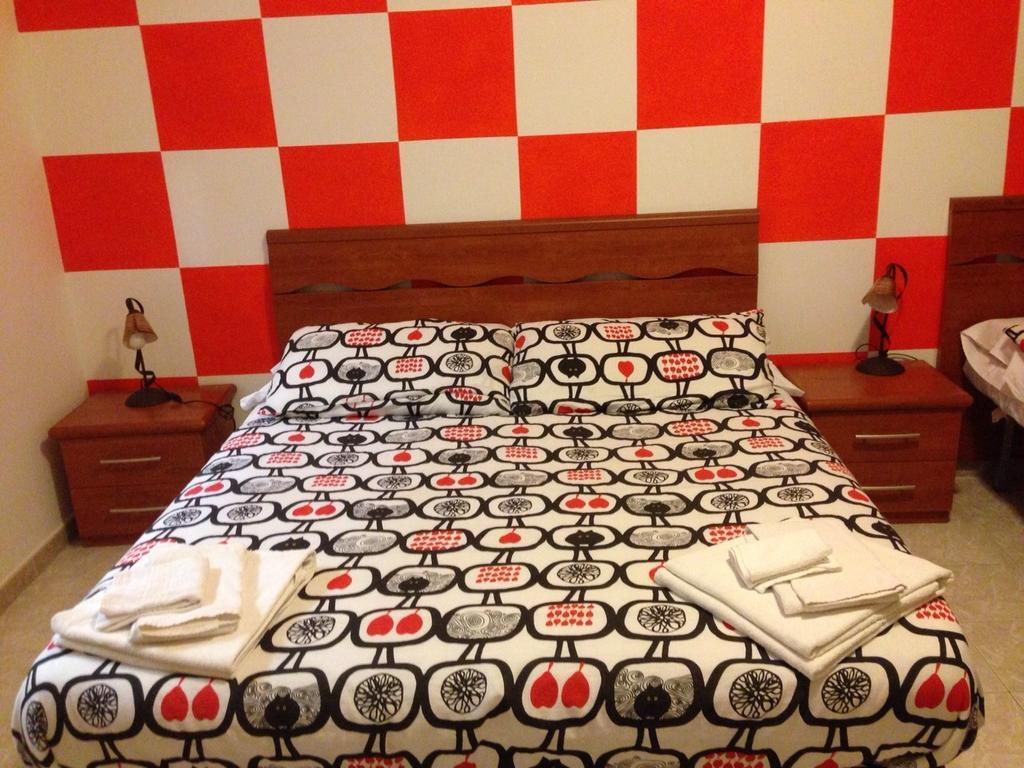 B & B Leonard Acqui Rome Chambre photo